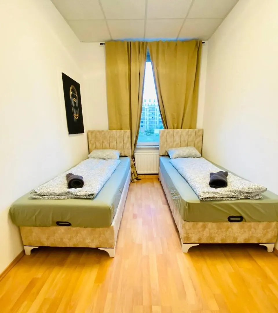 Comfortable Room In The 23Rd District Of Vienna Fr4 Áustria