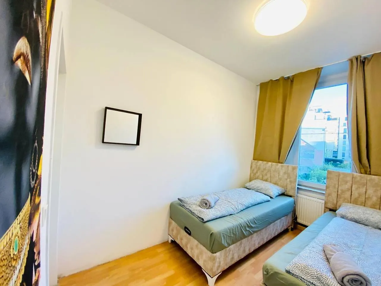 Comfortable Room In The 23Rd District Of Vienna Fr4